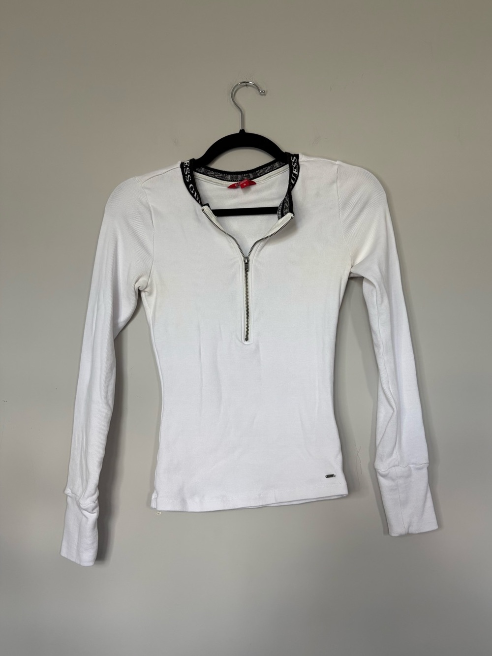 Guess Women’s White Ribbed Fitted Long Sleeve Shirt Size M Minimalist Classic